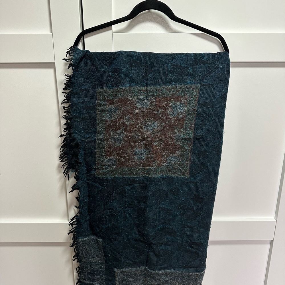 Wilfred Reversible Mosaic Blanket Scarf